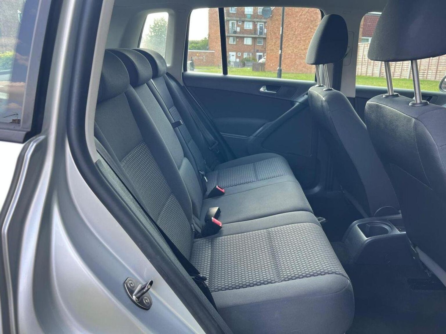 Used Volkswagen Tiguan 2010 for sale - 77572698: Photo 22