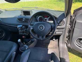 Used Renault Clio 2012 for sale - 78553647: Photo
