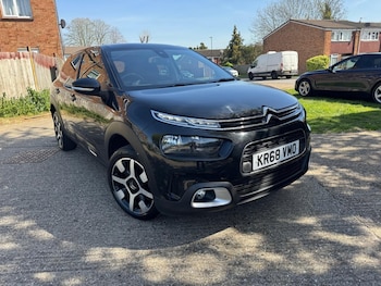 Used Citroen C4 Cactus 2019 for sale - 78553569: Photo