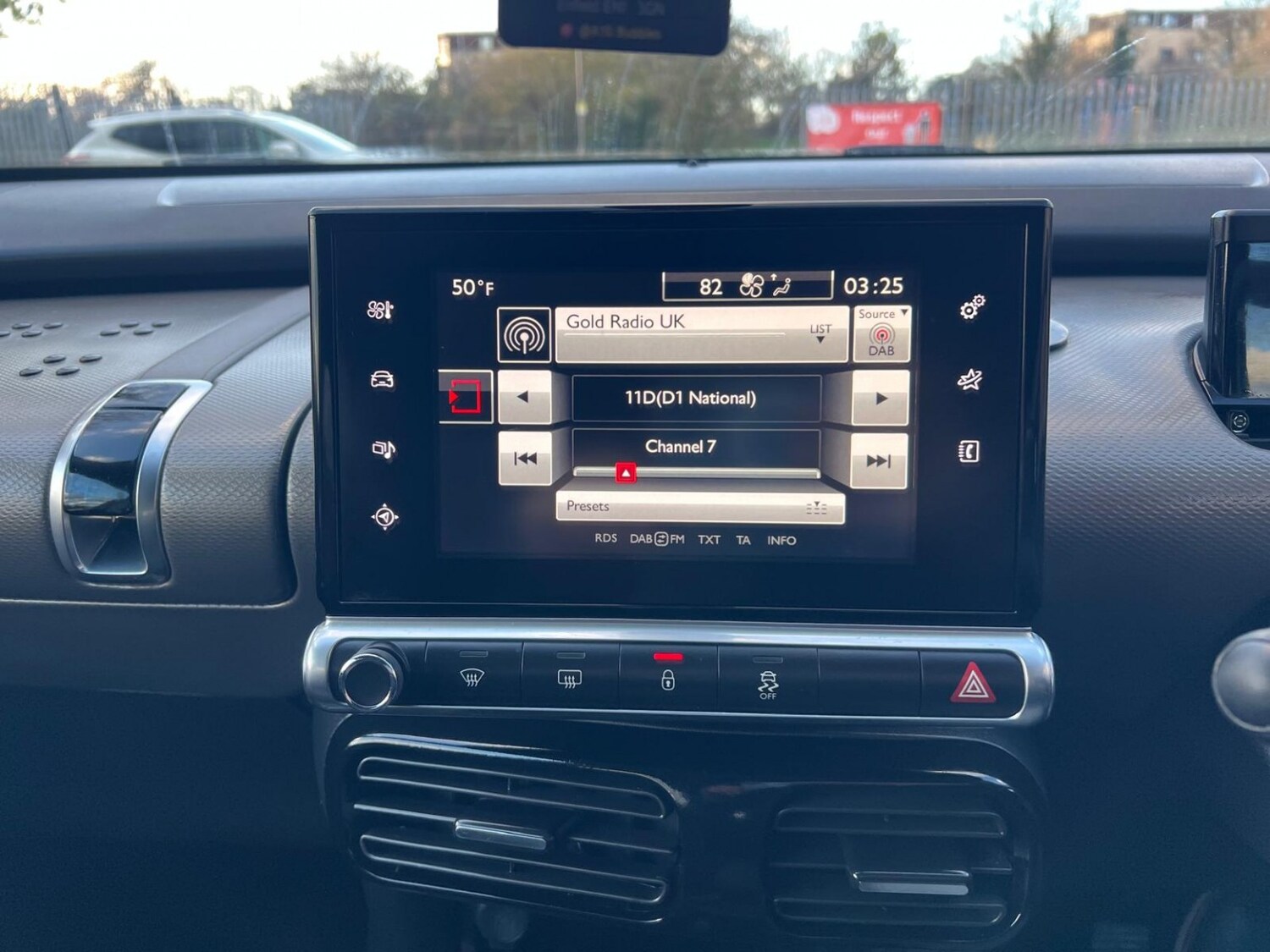 Used Citroen C4 Cactus 2018 for sale - 77609885: Photo 29