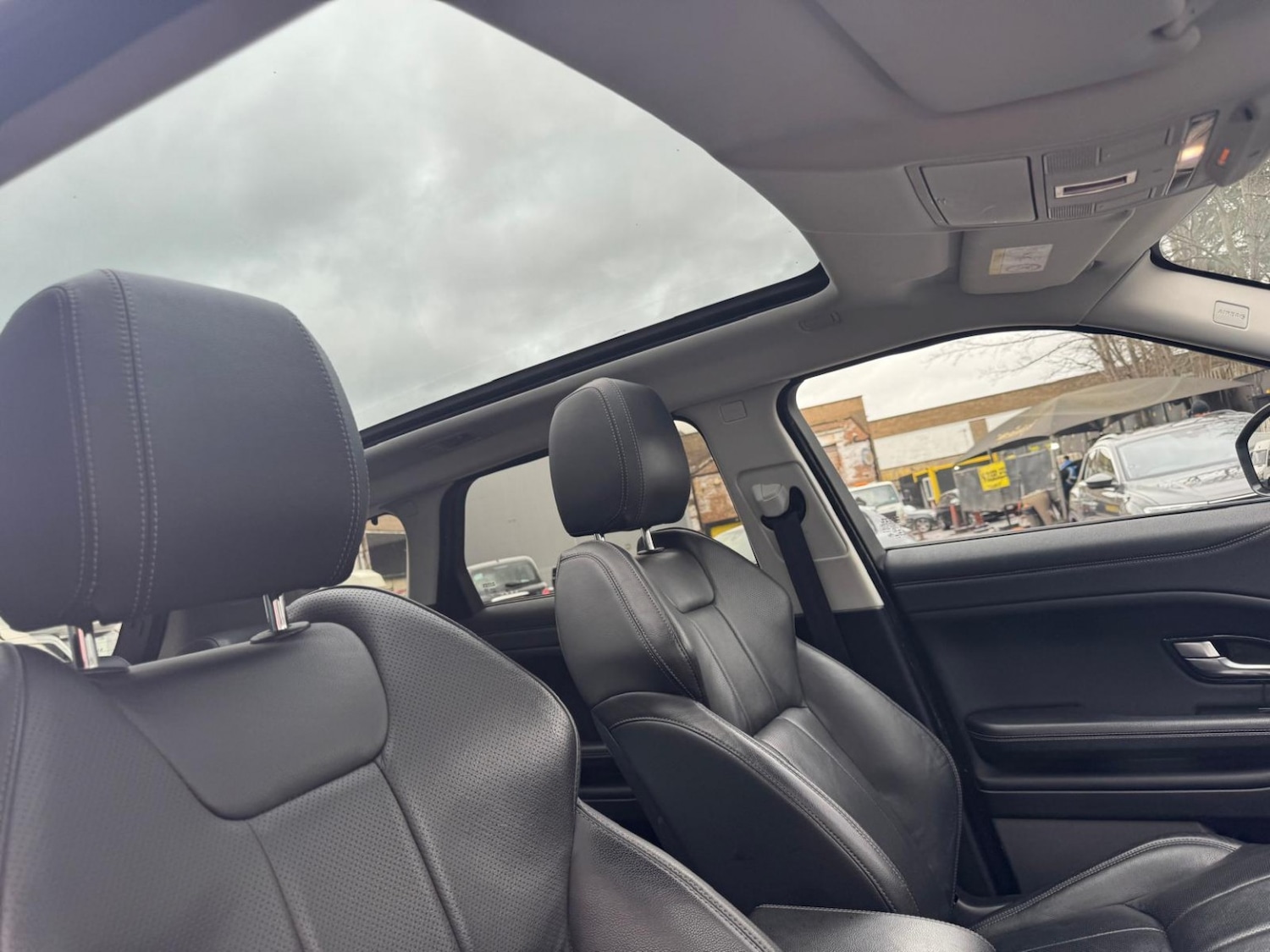 Used Land Rover Range Rover Evoque 2019 for sale - 77656306: Photo 29