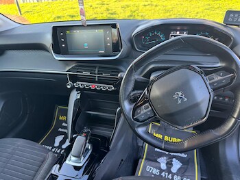 Used Peugeot E-208 2020 for sale - 77656246: Photo