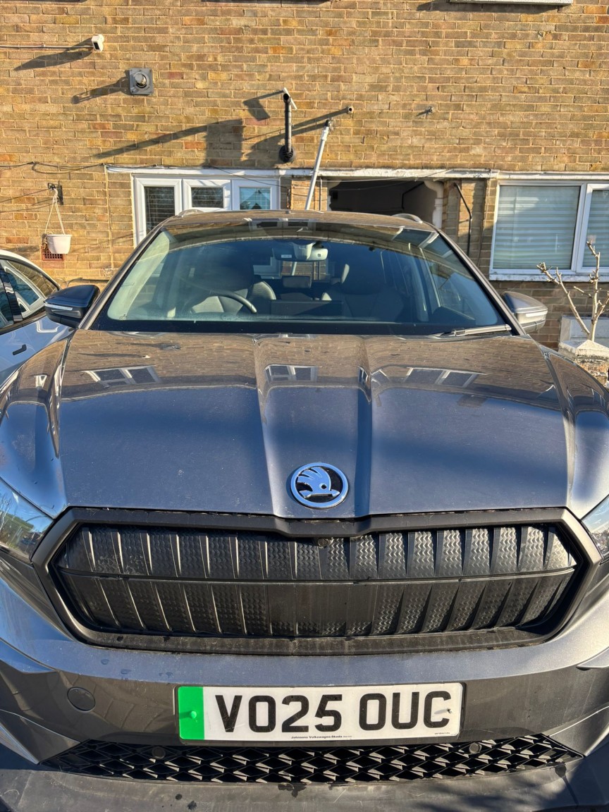 Used Skoda Enyaq 2025 for sale - 77609879: Photo 6