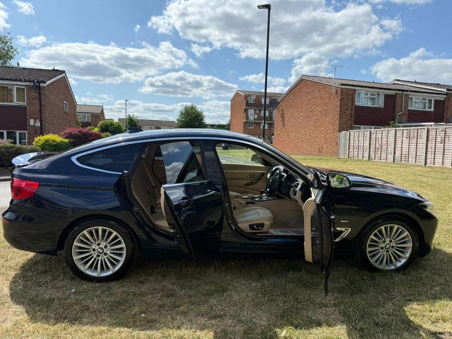 Used BMW 3 Series 2025 for sale - 77572706: Photo 8