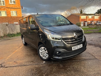 Renault Trafic feature image