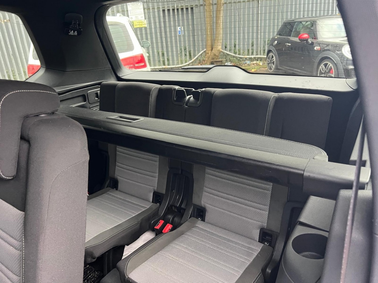 Used Volkswagen Touran 2026 for sale - 77610047: Photo 10