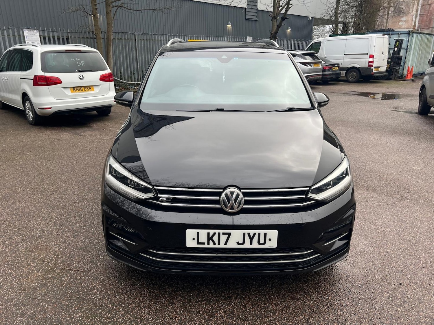 Used Volkswagen Touran 2026 for sale - 77610047: Photo 11