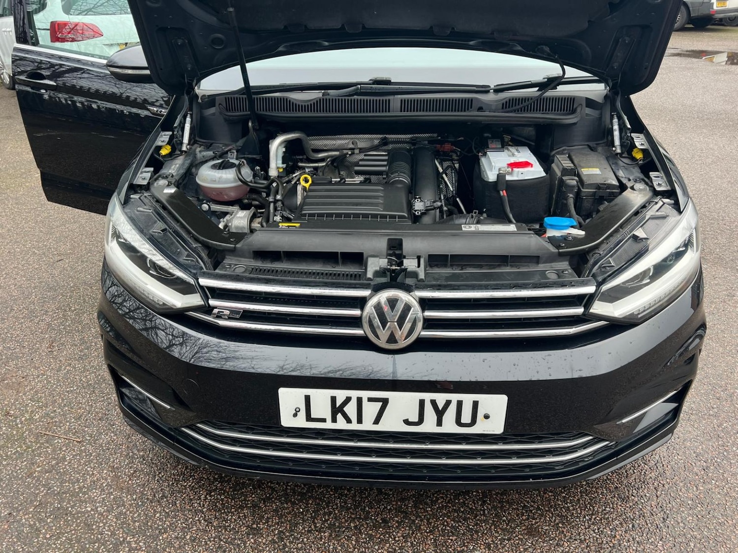 Used Volkswagen Touran 2026 for sale - 77610047: Photo 12