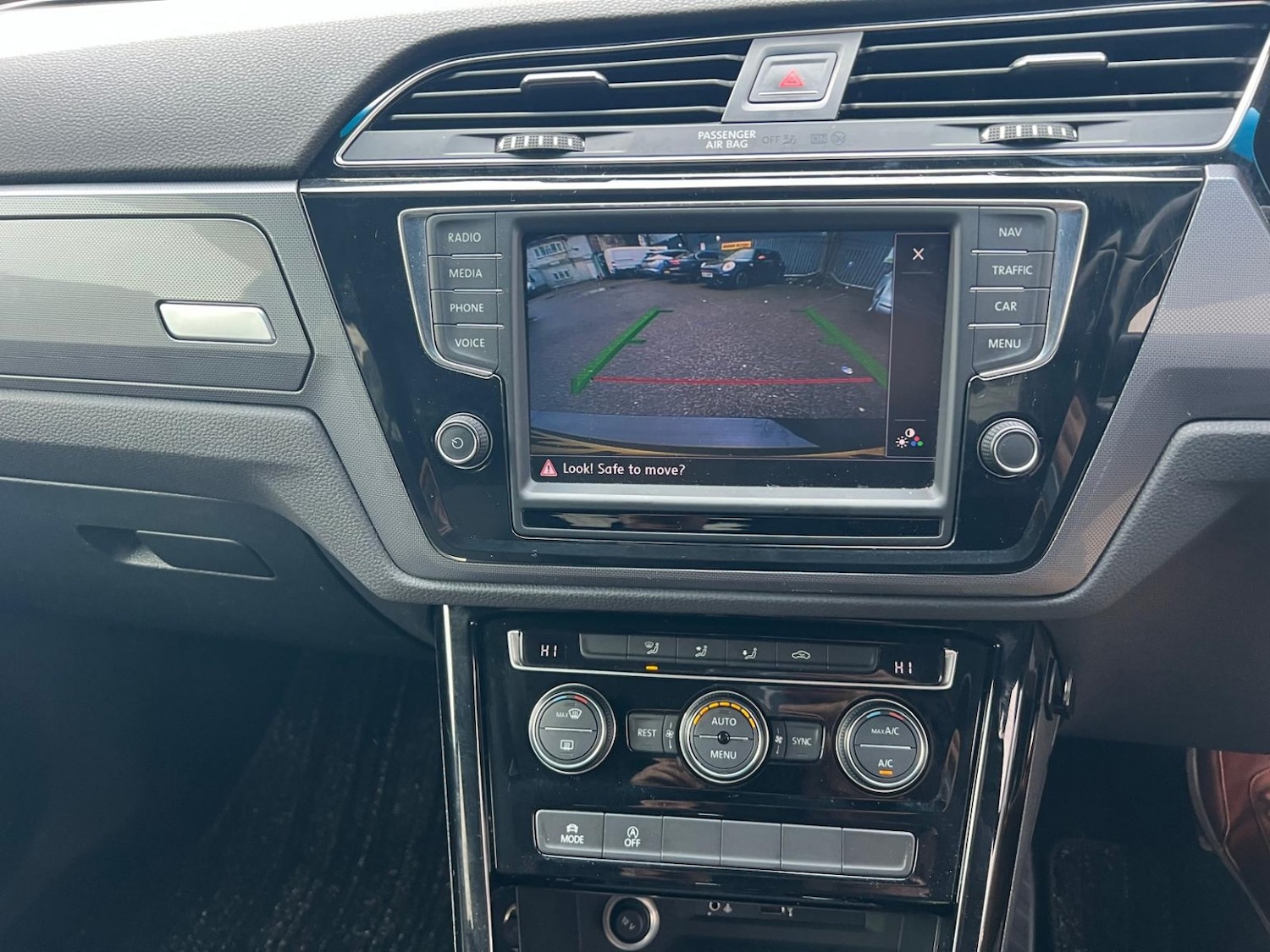 Used Volkswagen Touran 2026 for sale - 77610047: Photo 22