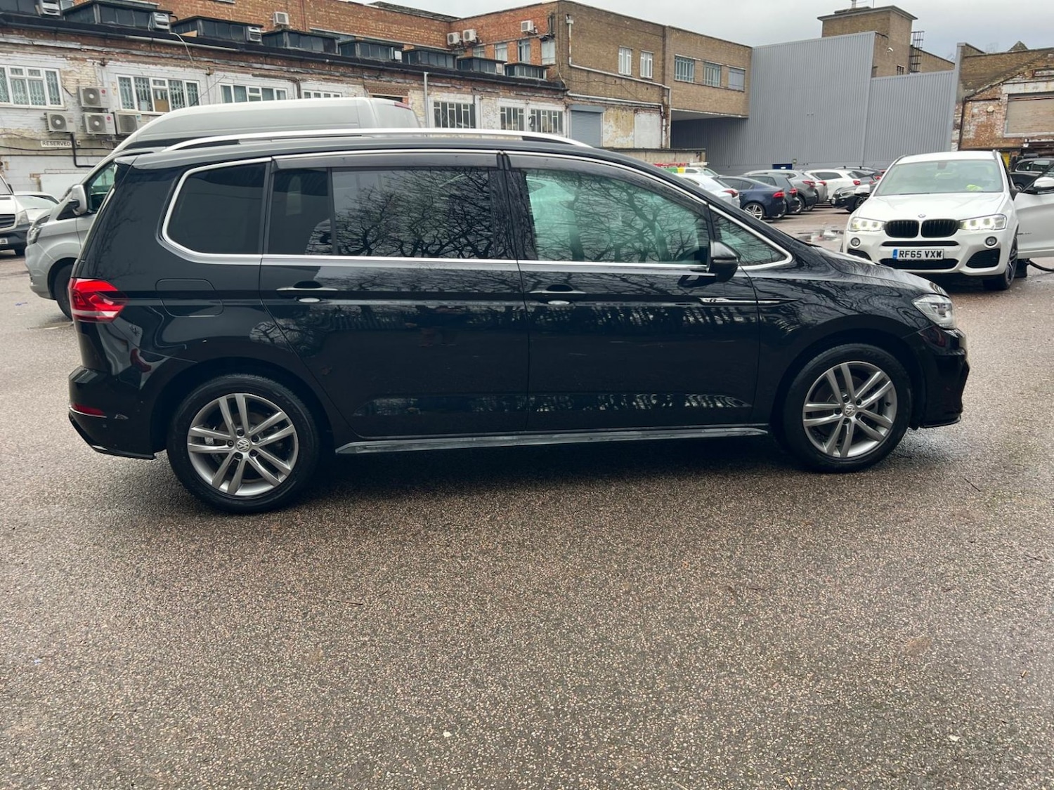 Used Volkswagen Touran 2026 for sale - 77610047: Photo 6
