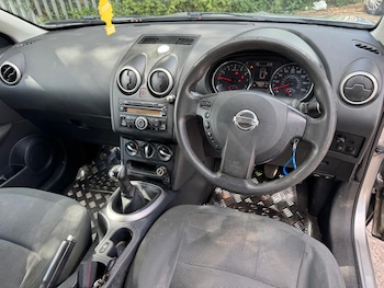 Used Nissan Qashqai 2010 for sale - 78300502: Photo