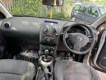 Used Nissan Qashqai 2010 for sale - 78300502: Photo