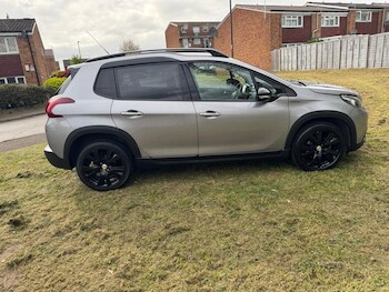 Used Peugeot 2008 2017 for sale - 78258151: Photo
