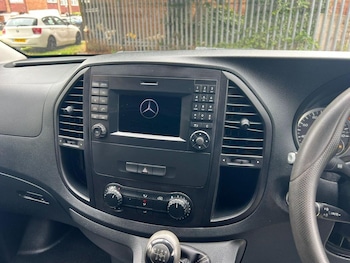Used Mercedes-Benz Vito 2018 for sale - 77572700: Photo