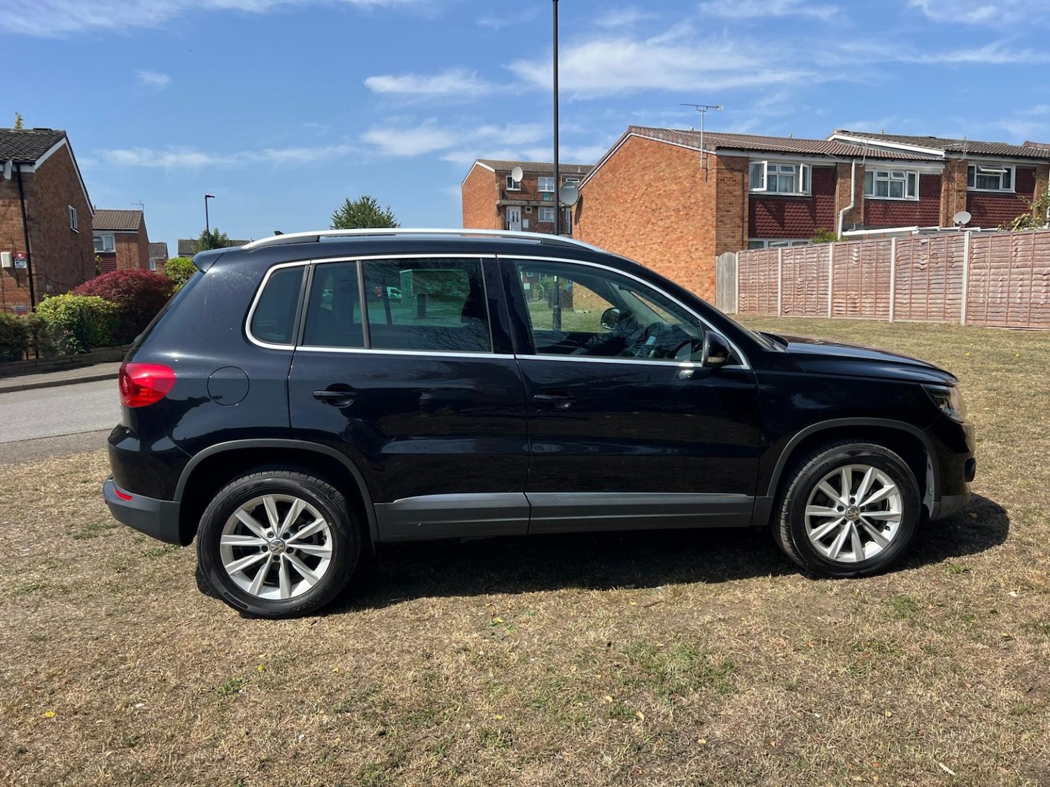 Used Volkswagen Tiguan 2025 for sale - 77609891: Photo 6