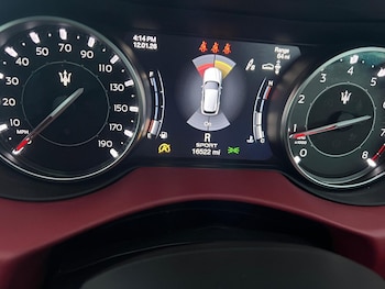 Used Maserati Levante 2023 for sale - 77609864: Photo