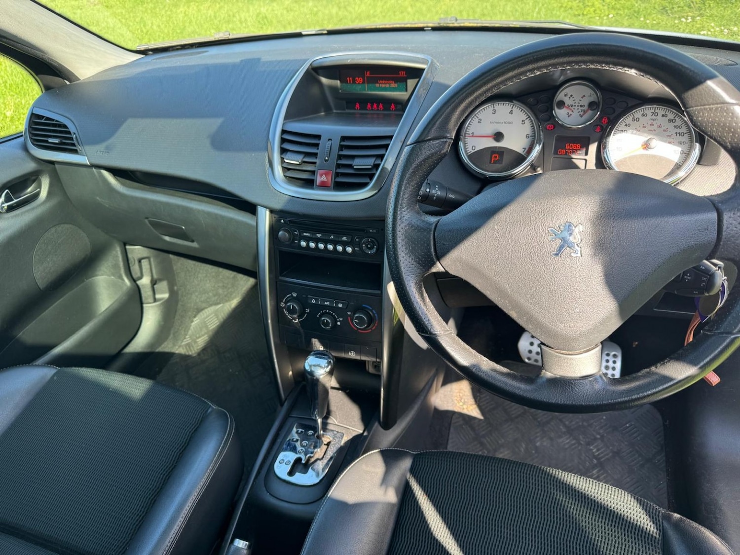 Used Peugeot 207 2011 for sale - 77953988: Photo 26