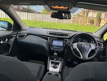 Used Nissan Qashqai 2015 for sale - 77836941: Photo