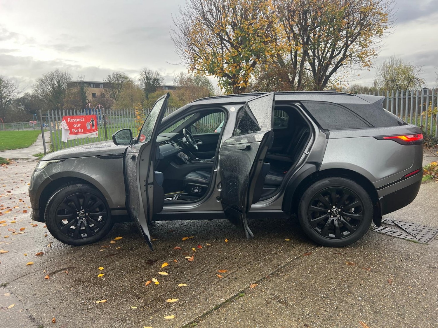 Used Land Rover Range Rover Velar 2018 for sale - 77572708: Photo 9
