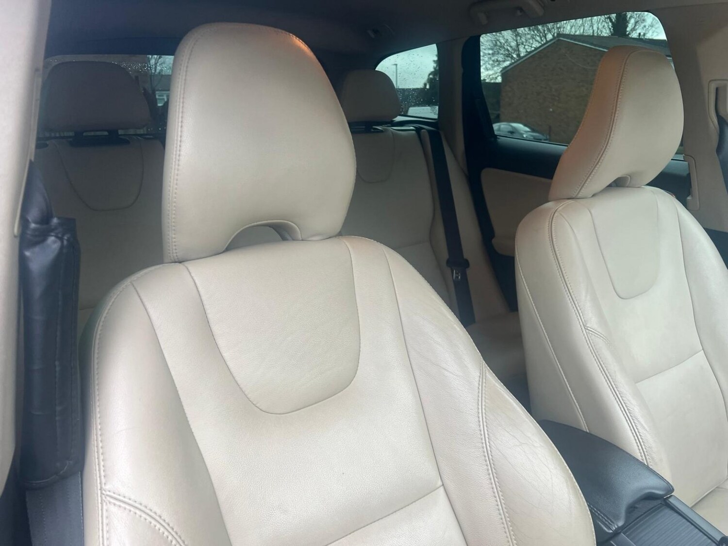 Used Volvo XC60 2017 for sale - 77610035: Photo 25