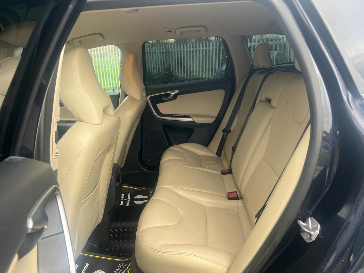 Used Volvo XC60 2017 for sale - 77610035: Photo 28