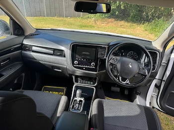 Used Mitsubishi Outlander 2019 for sale - 78782353: Photo