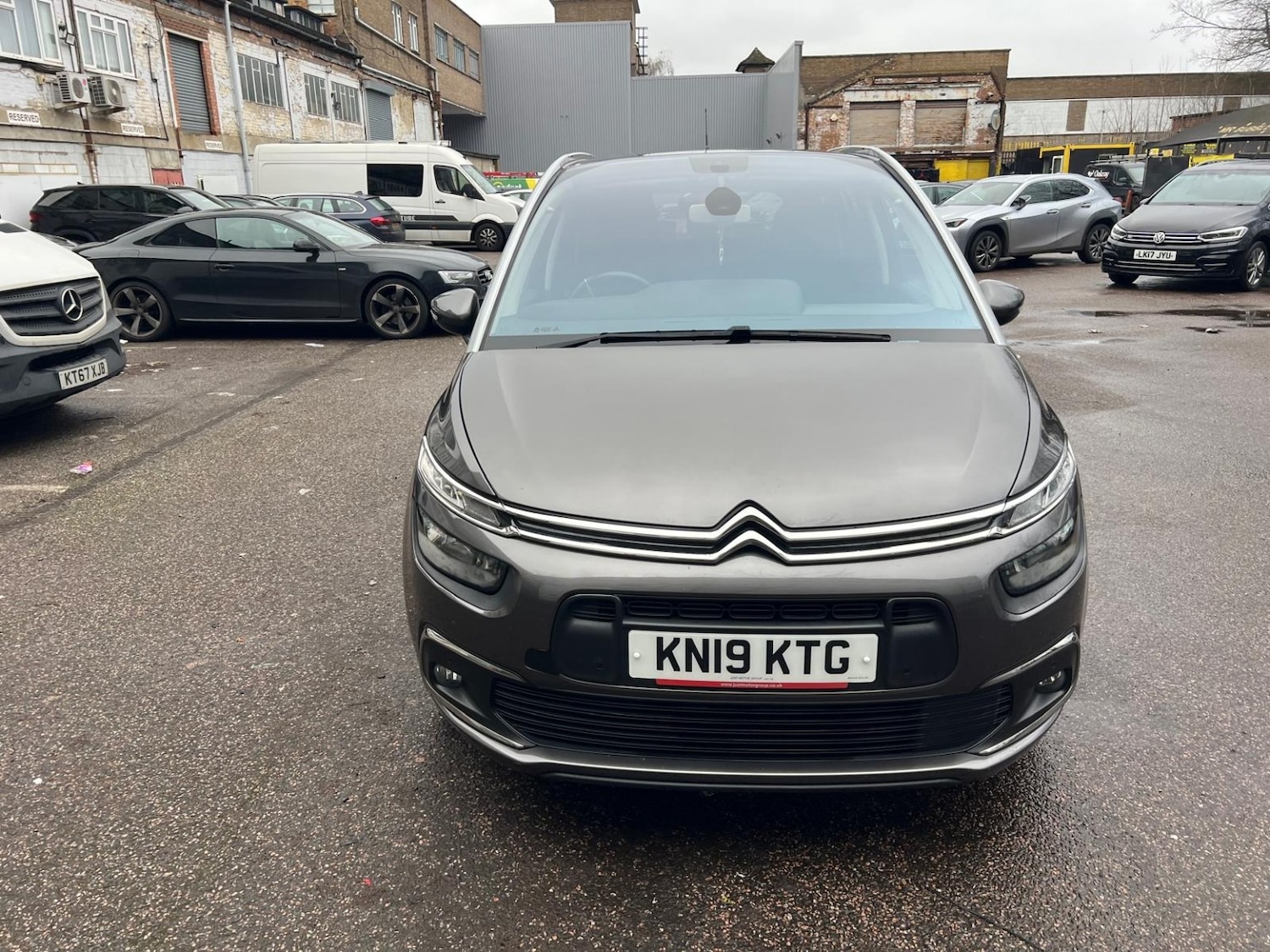 Used Citroen Grand C4 Picasso 2019 for sale - 77572730: Photo 2