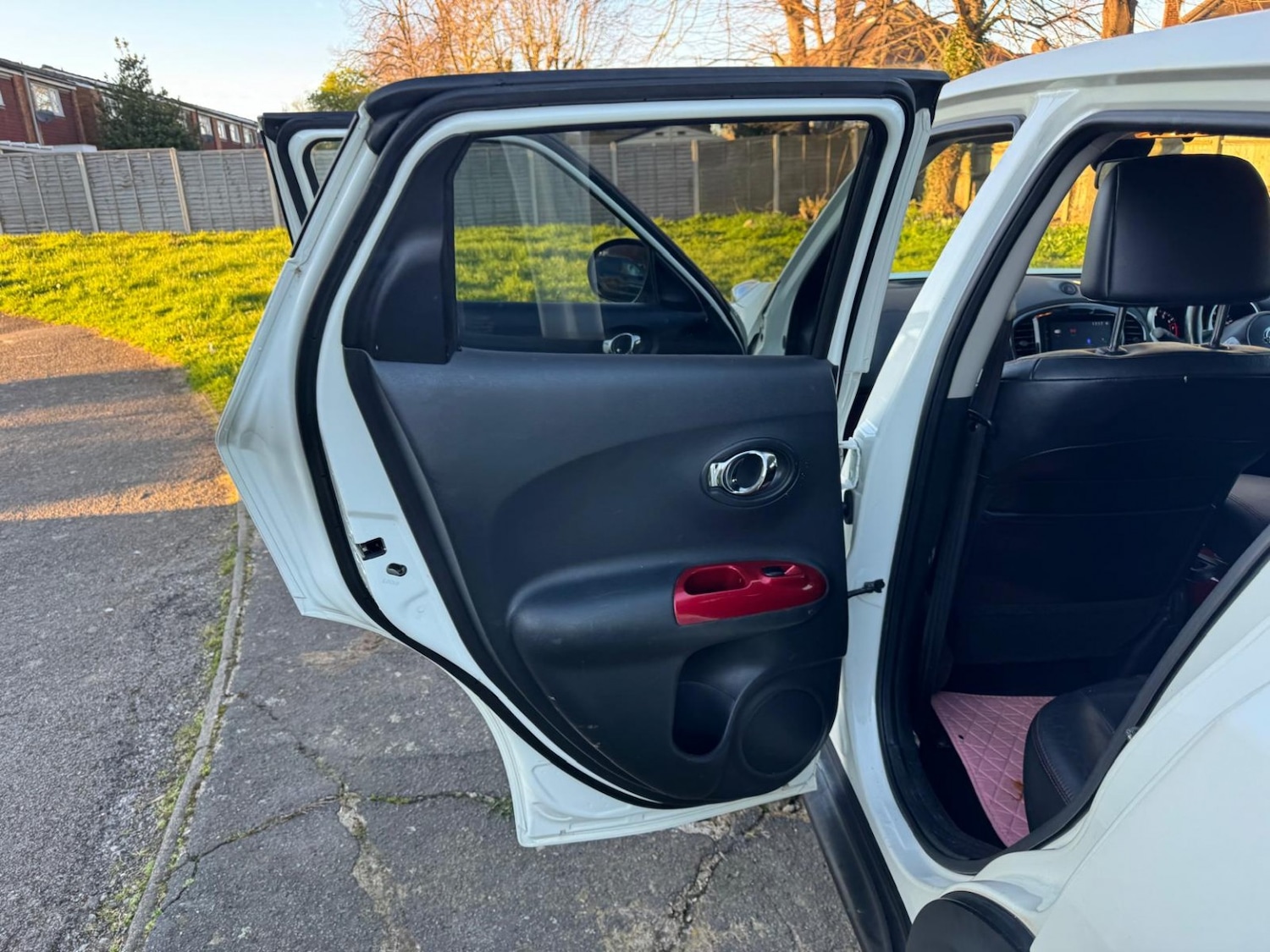 Used Nissan Juke 2012 for sale - 77977056: Photo 18