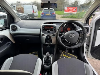 Used Toyota AYGO 2017 for sale - 78553367: Photo