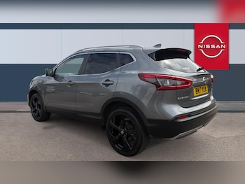 Used Nissan Qashqai 2017 for sale - 79102371: Photo