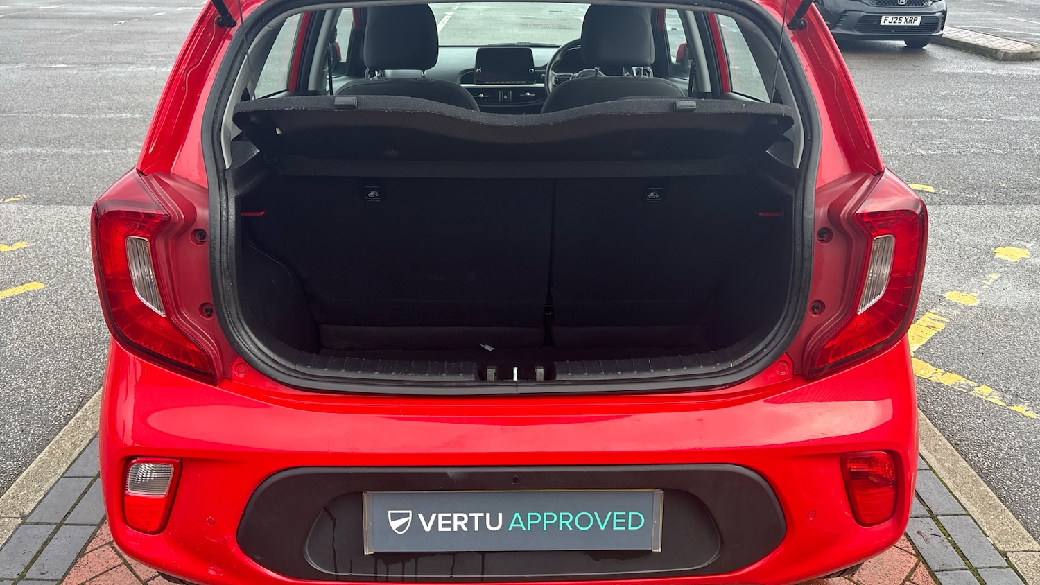 Used Kia Picanto 2021 for sale - 77128097: Photo 4