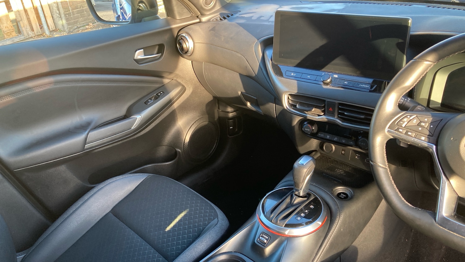 Used Nissan Juke 2024 for sale - 76598852: Photo 14