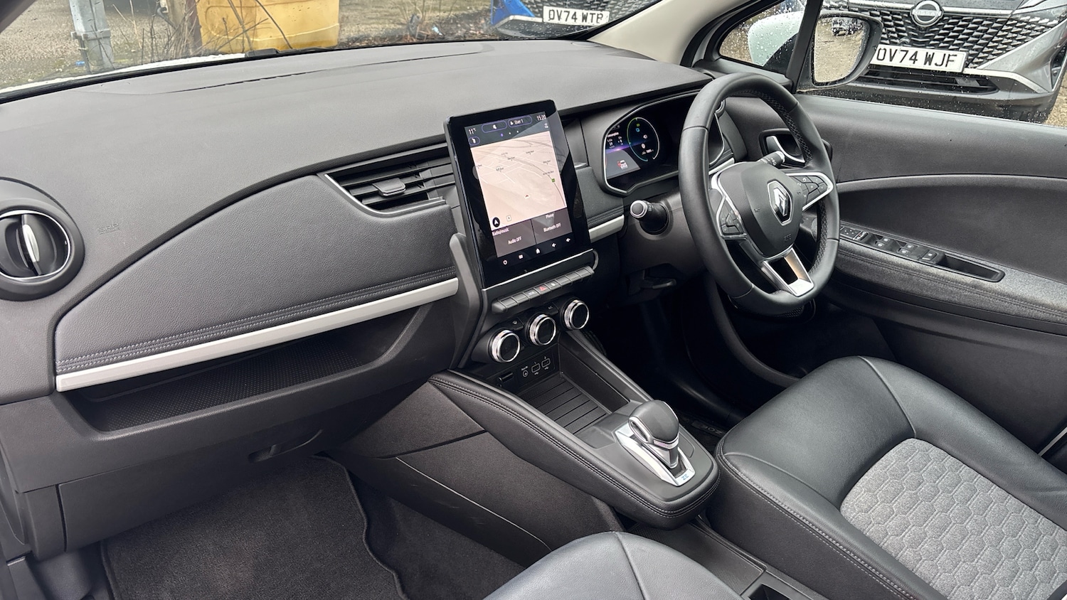 Used Renault Zoe 2022 for sale - 77492459: Photo 9