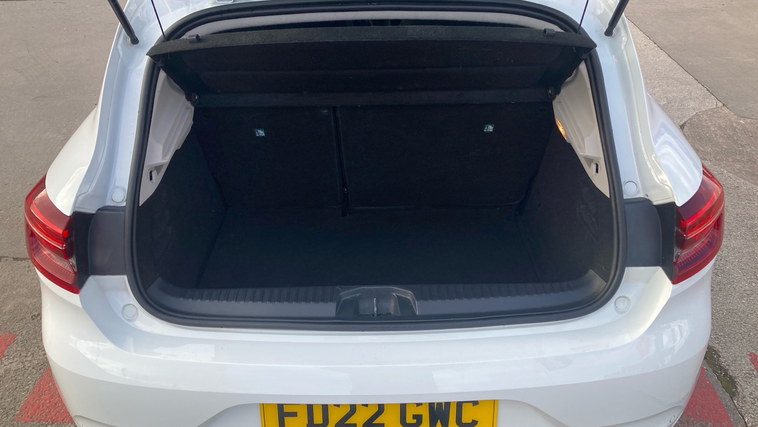 Used Renault Clio 2022 for sale - 77273485: Photo 4