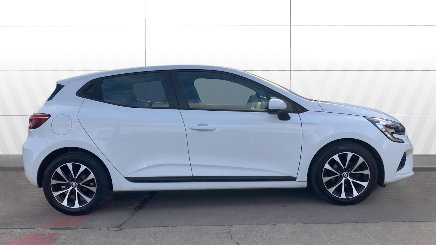 Used Renault Clio 2022 for sale - 77273485: Photo 5