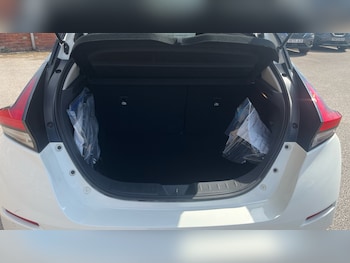 Used Nissan Leaf 2020 for sale - 75690820: Photo
