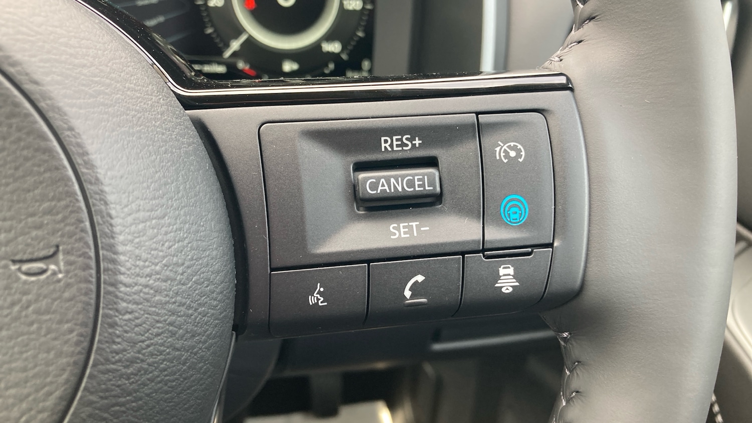 Used Nissan Qashqai 2025 for sale - 76076249: Photo 24