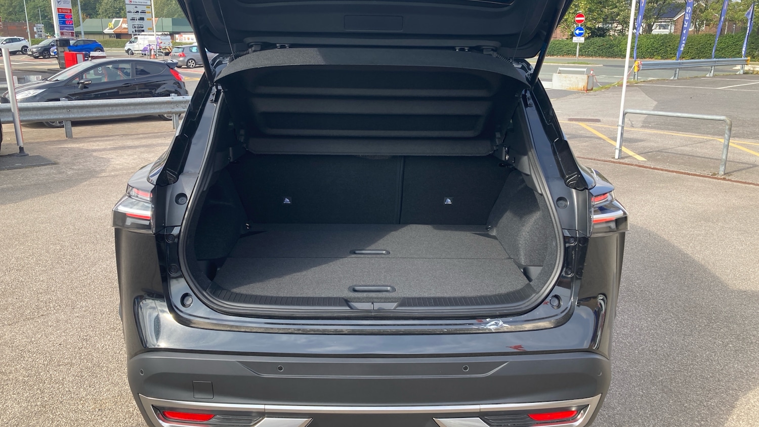 Used Nissan Qashqai 2025 for sale - 76076249: Photo 4