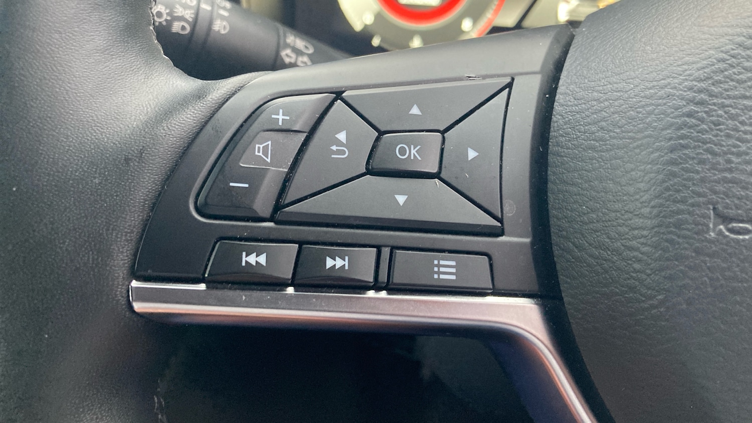 Used Nissan Juke 2024 for sale - 77023949: Photo 25