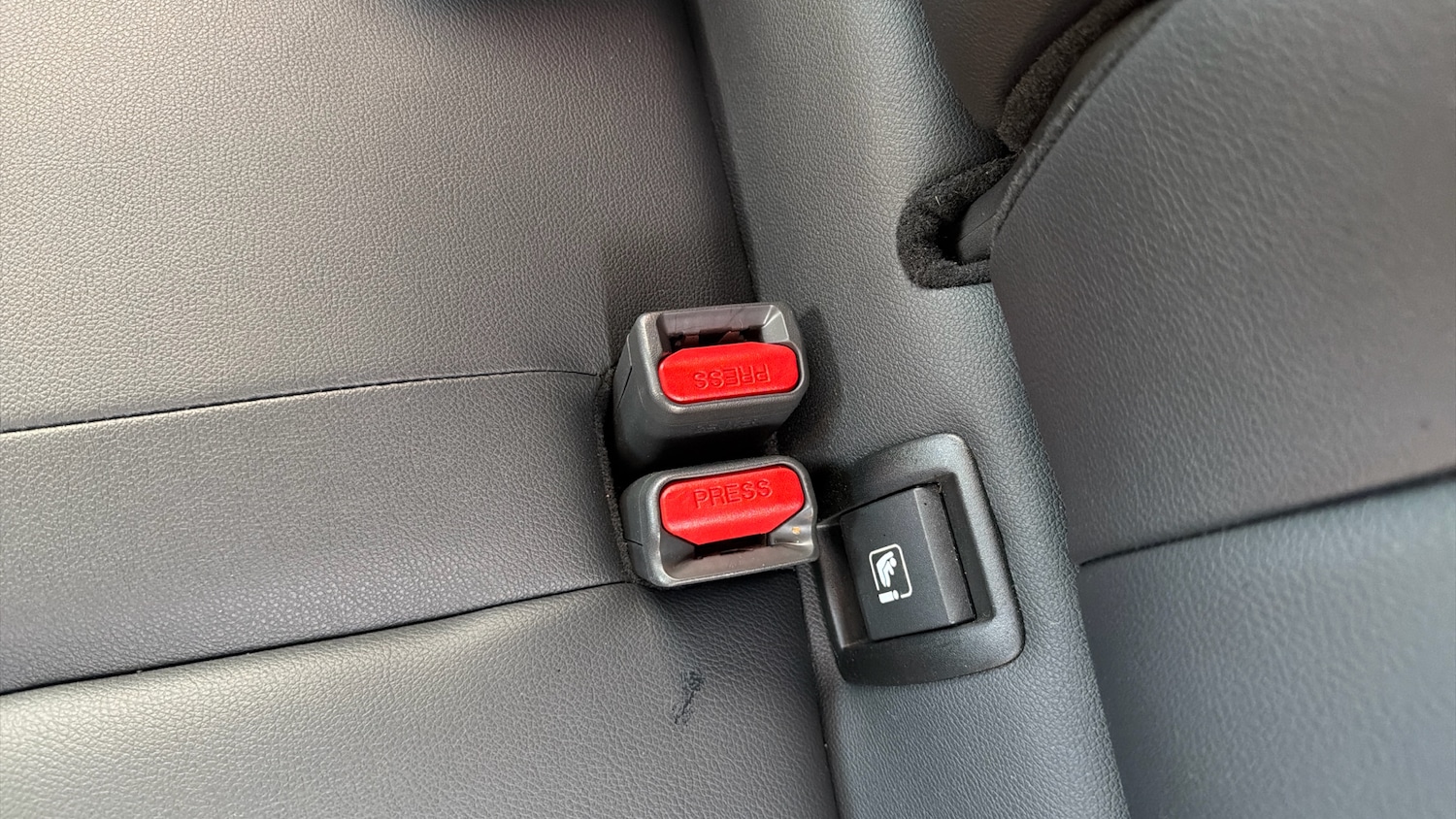 Used Nissan Juke 2023 for sale - 77933876: Photo 17