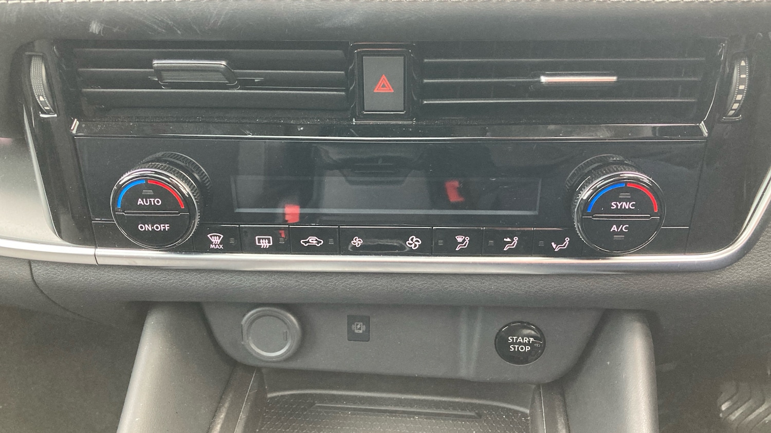 Used Nissan Qashqai 2024 for sale - 76694182: Photo 23