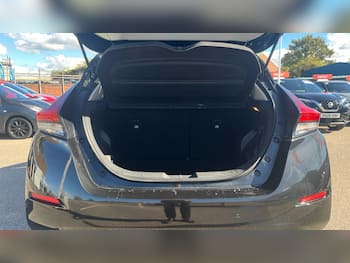 Used Nissan Leaf 2022 for sale - 79813832: Photo
