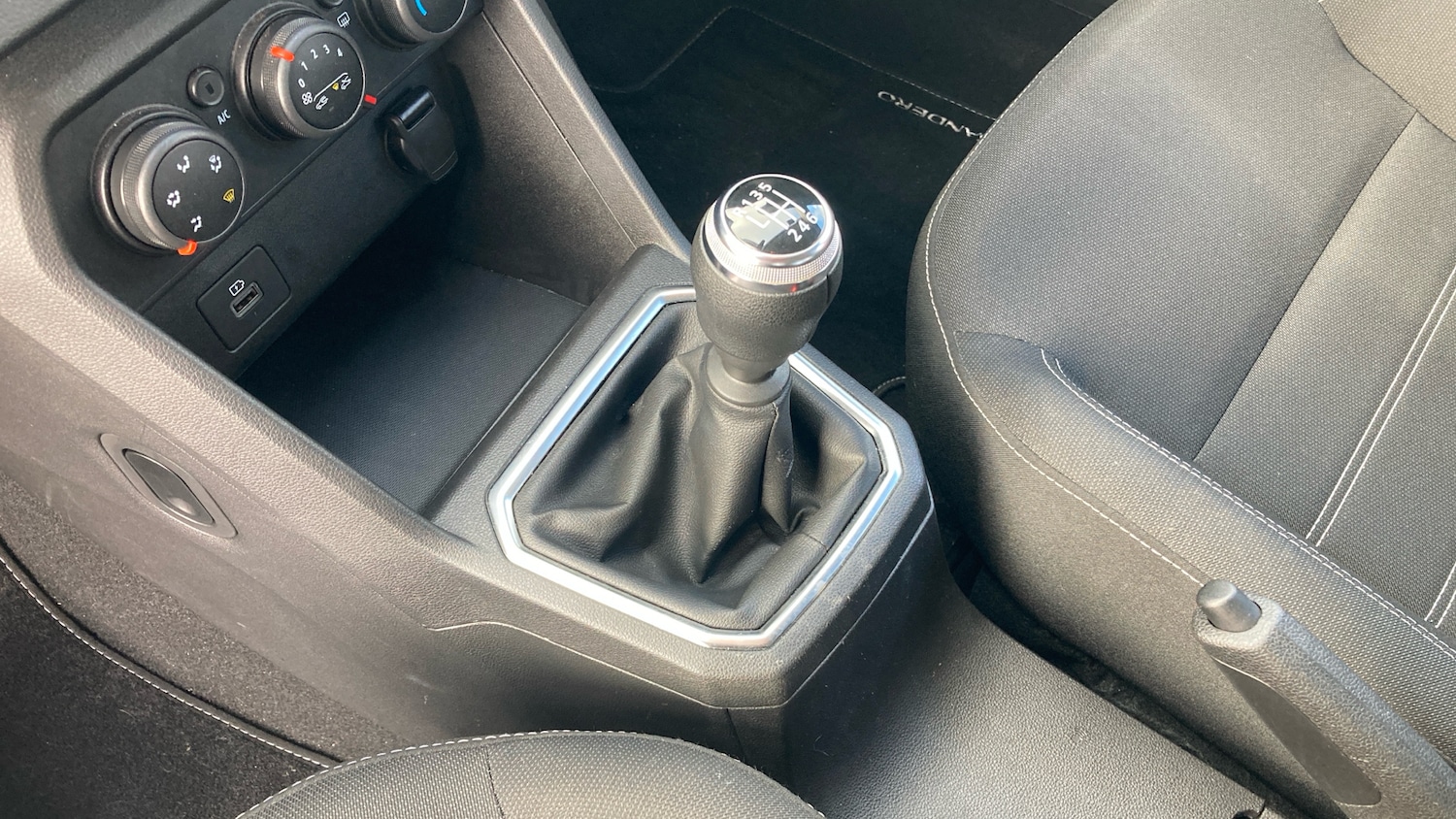 Used Dacia Sandero 2022 for sale - 77323456: Photo 13