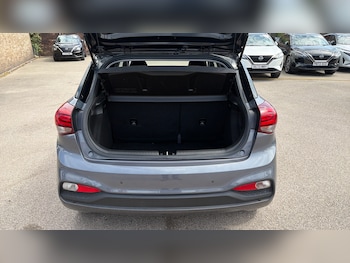 Used Hyundai i20 2019 for sale - 79391628: Photo