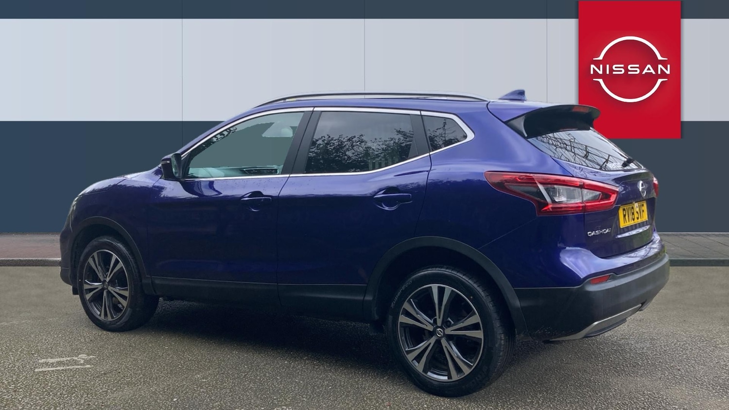 Used Nissan Qashqai 2018 for sale - 76375411: Photo 2