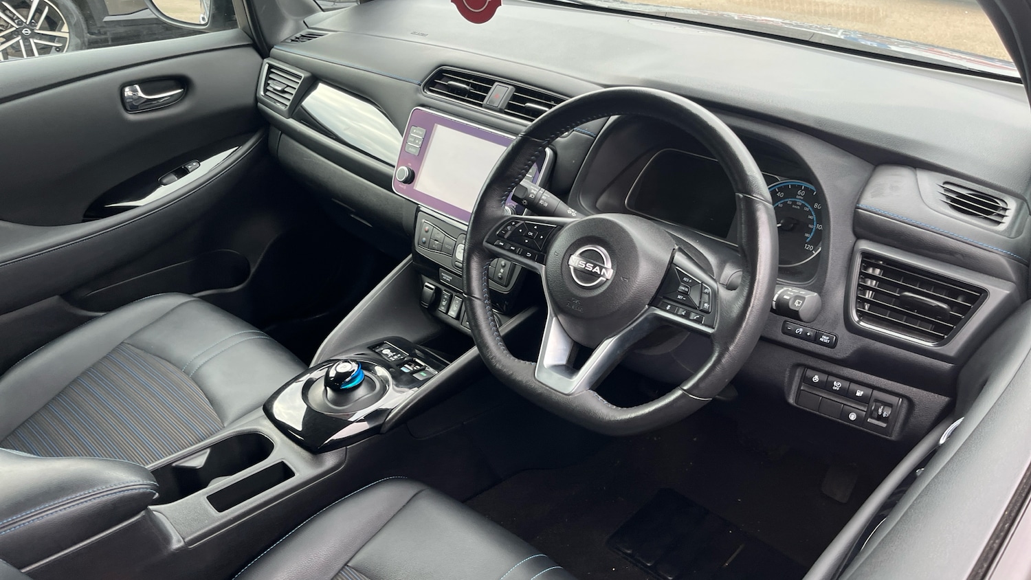 Used Nissan Leaf 2022 for sale - 77298228: Photo 11