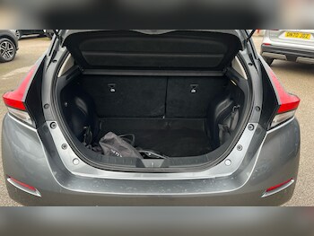 Used Nissan Leaf 2022 for sale - 77298228: Photo