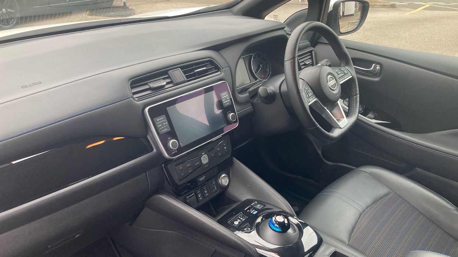 Used Nissan Leaf 2023 for sale - 76101278: Photo 9