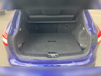 Used Nissan Qashqai 2017 for sale - 79604938: Photo
