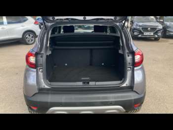 Used Renault Captur 2018 for sale - 74720687: Photo